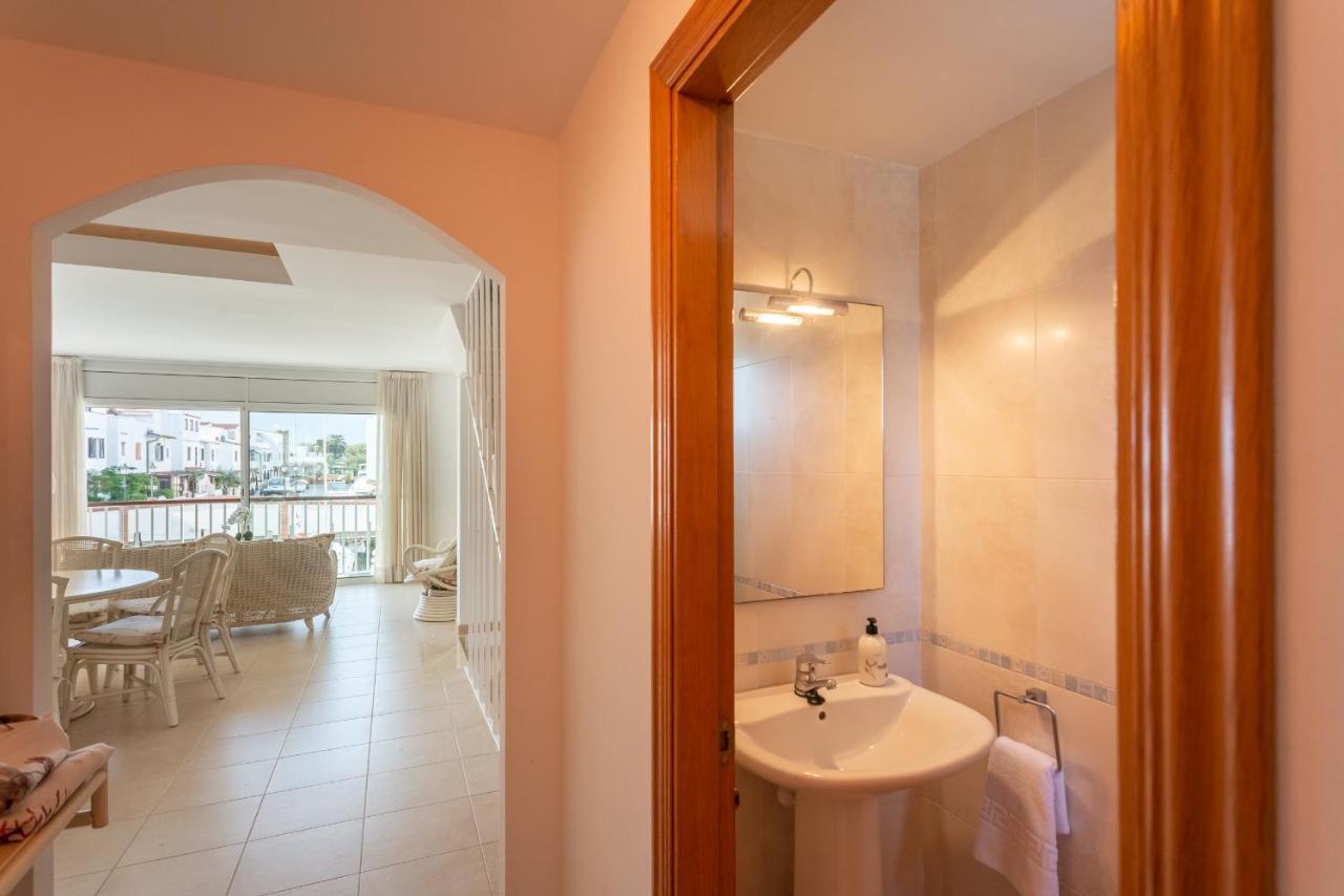 Casa Port Grec Villa Empuriabrava Exterior photo